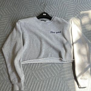 light grey brandy melville cropped sweatshirt